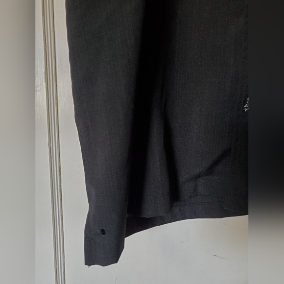 ๐Men's Skull Buttons Embroidered Shirtโ - Picture 7 of 8